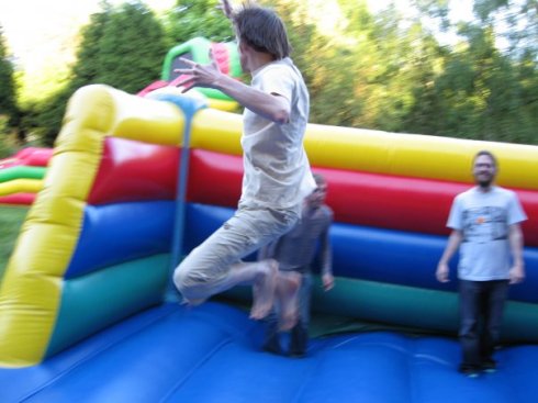 4394_1160008605241_1378574852_30425087_4166636_n